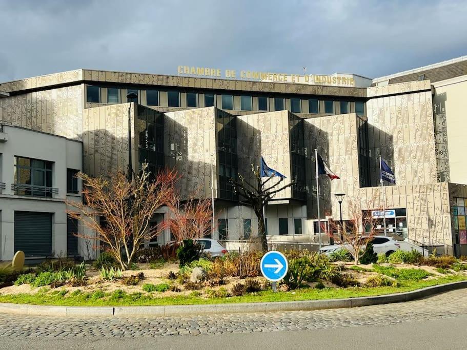 Apt Des Artistes, 3 Min A Pied Gare Et Centre Валансьен Экстерьер фото